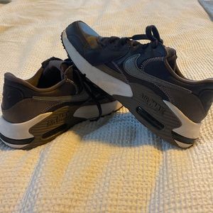 Women’s Air max purple size 10